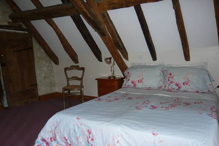 Gîte pour 2 personnes, avec jardin et piscine ainsi que jacuzzi et terrasse à Boisse - 3