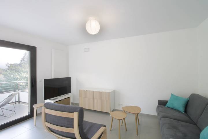 Gîte pour 2 personnes, avec balcon, adapté aux familles à Aix-les-Bains - 3