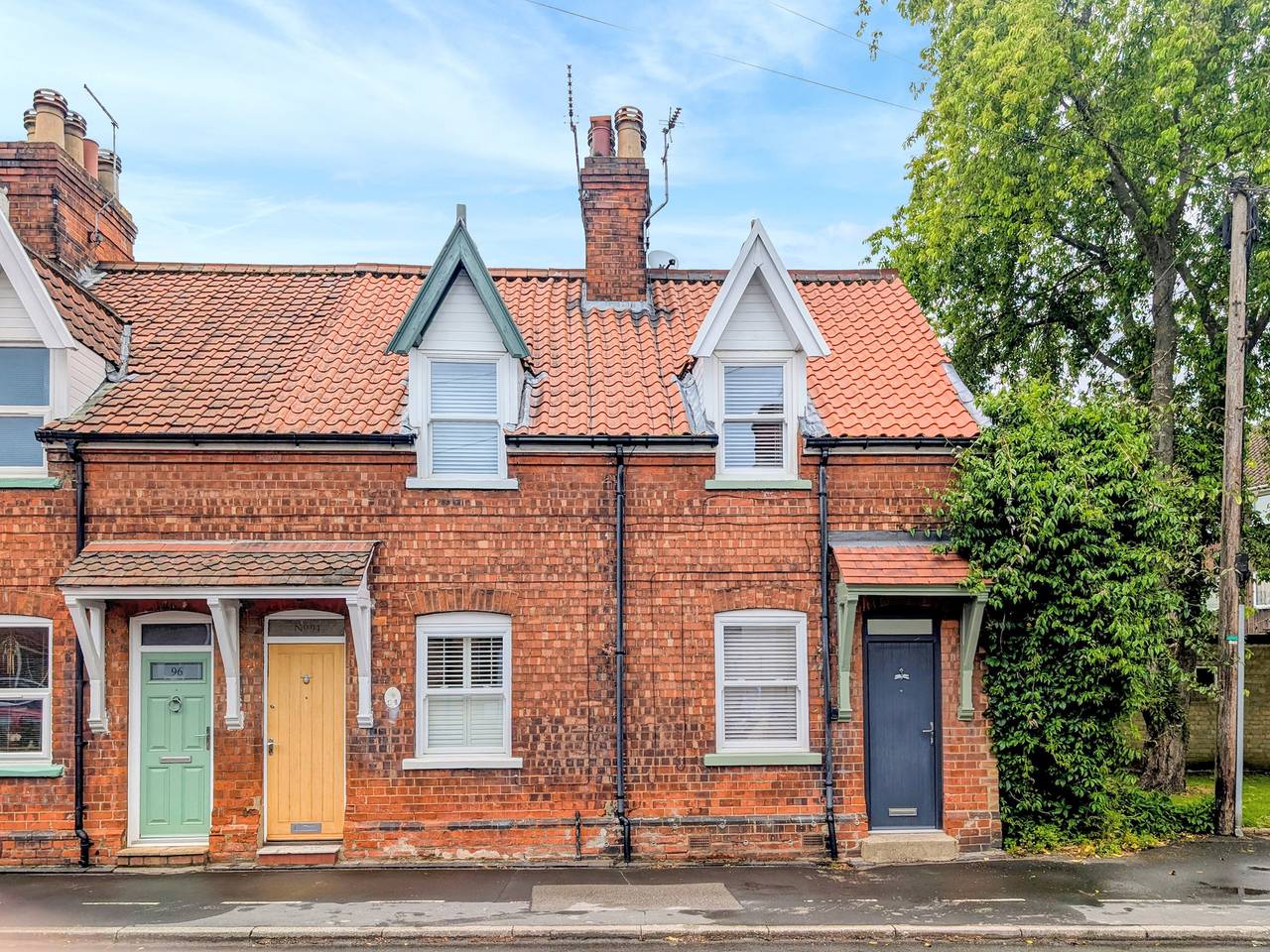 Dragonfly Cottage in Beverley, East Riding of Yorkshire