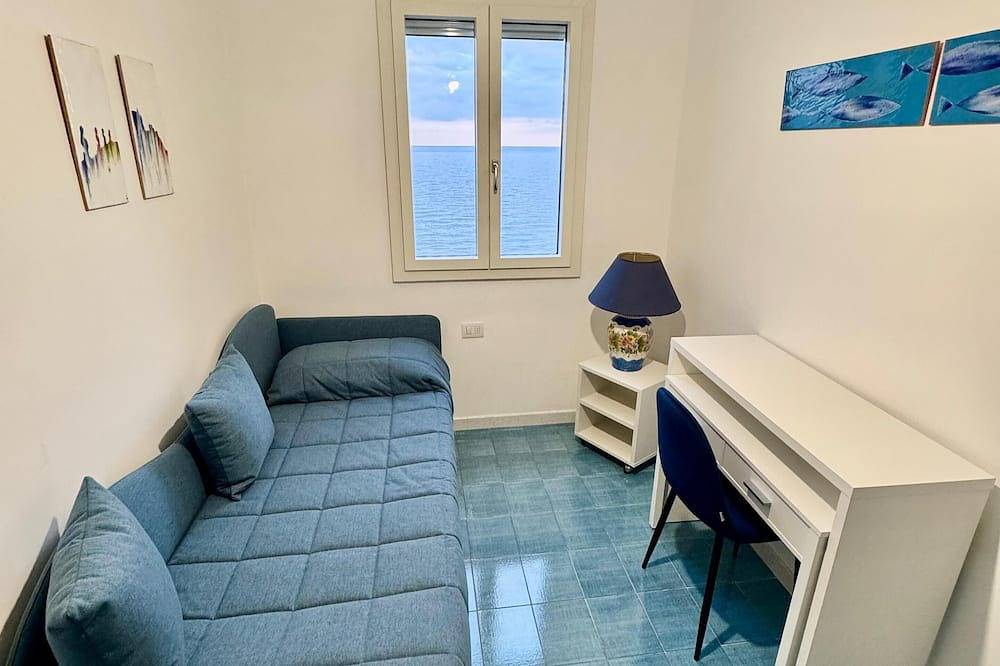 Villa Amare with beach and breathtaking view. in San Cosma, Costa Amalfitana