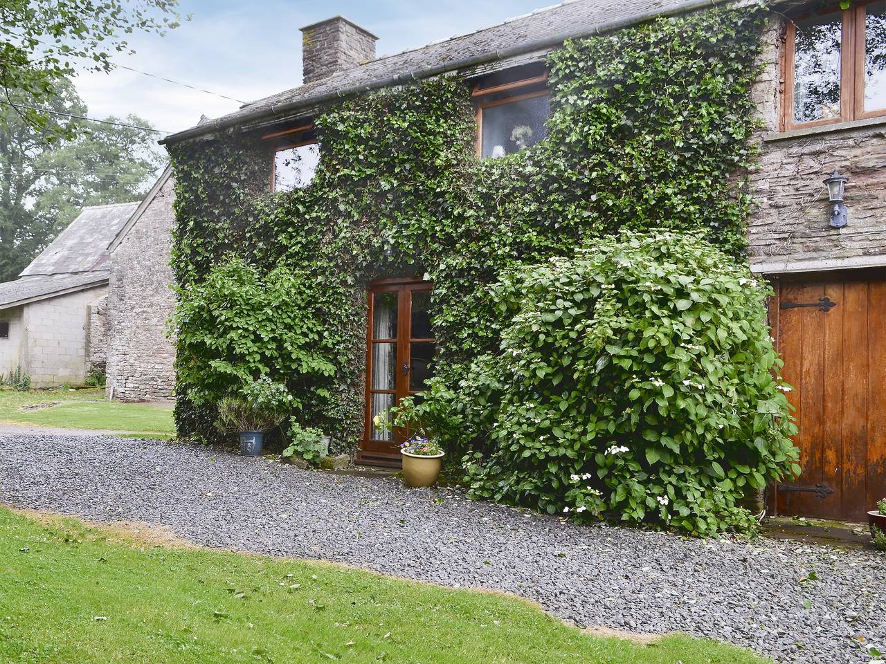 Holiday Rental for 4 People in Monmouthshire, South-Wales
