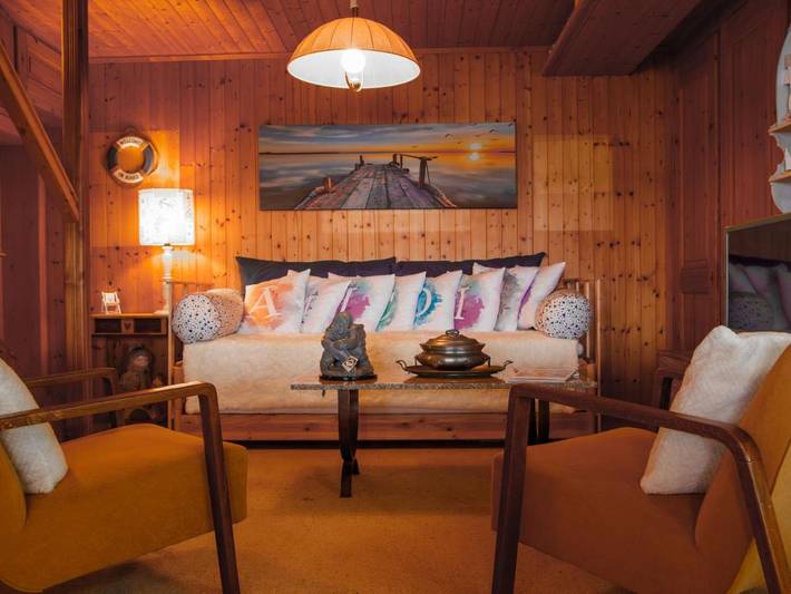 Gîte pour 8 personnes, avec terrasse et vue sur le lac à Saint-Gingolph - 2