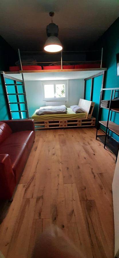 Gîte pour 2 personnes, avec jardin et vue sur le lac ainsi que bassin pour enfant et vue à Gersau - 3