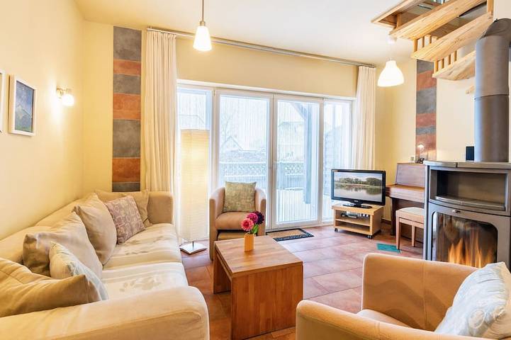 Ferienwohnung für 5 Personen, mit Balkon und Garten