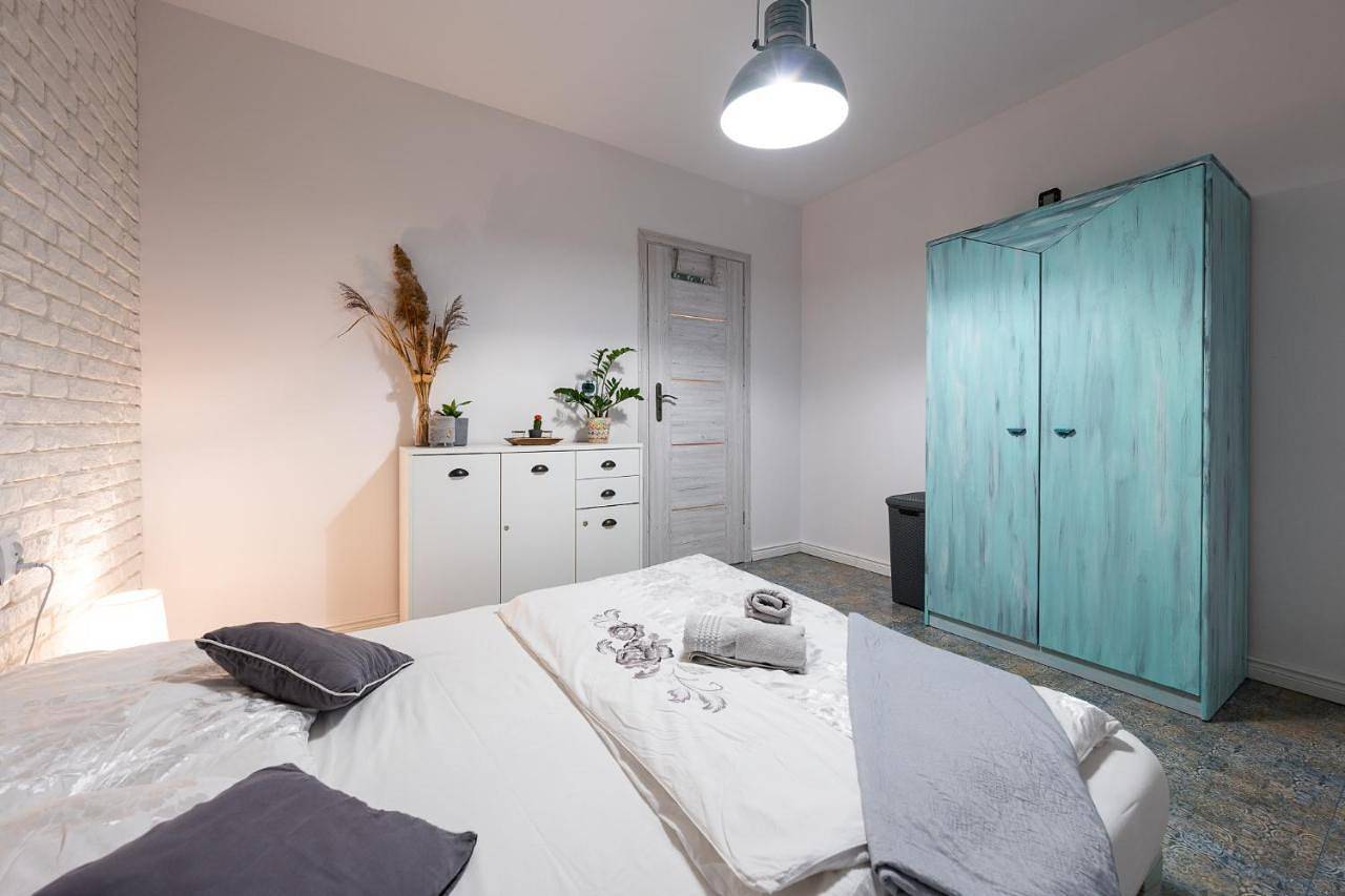 Cały apartament, Apartament Południowy in Ruda Śląska, Śląsk