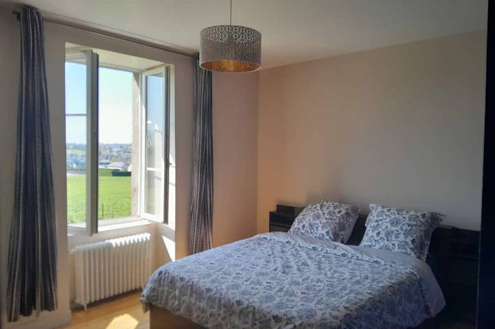 Location de vacances pour 2 personnes, avec jardin à Sainte-Cécile (Manche)