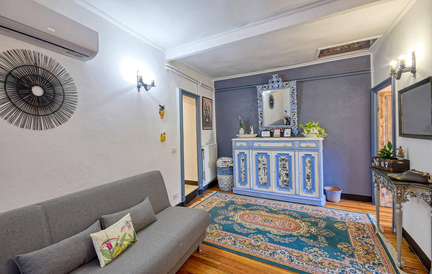 Ganze Ferienwohnung, Gemütliches Apartment mit Terrasse, Parkplatz und Klimaanlage - 1,5 km vom Strand entfernt in Sori, Ligurische Küste