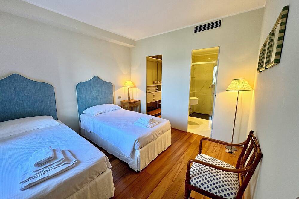 Dream Holiday by \"At Home\" Villa with Private Pool & Garden on Portofino Riviera in Santa Margherita Ligure, Riviera di Levante