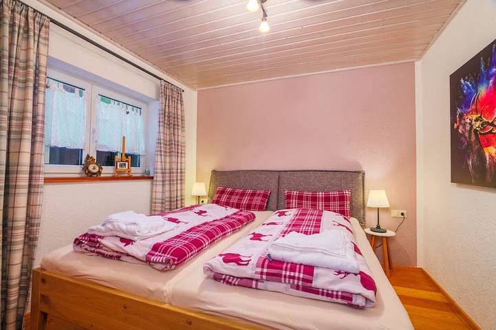 Ferienhaus für 5 Personen, mit Garten und Whirlpool sowie Sauna, mit Haustier in Alpirsbach - 2