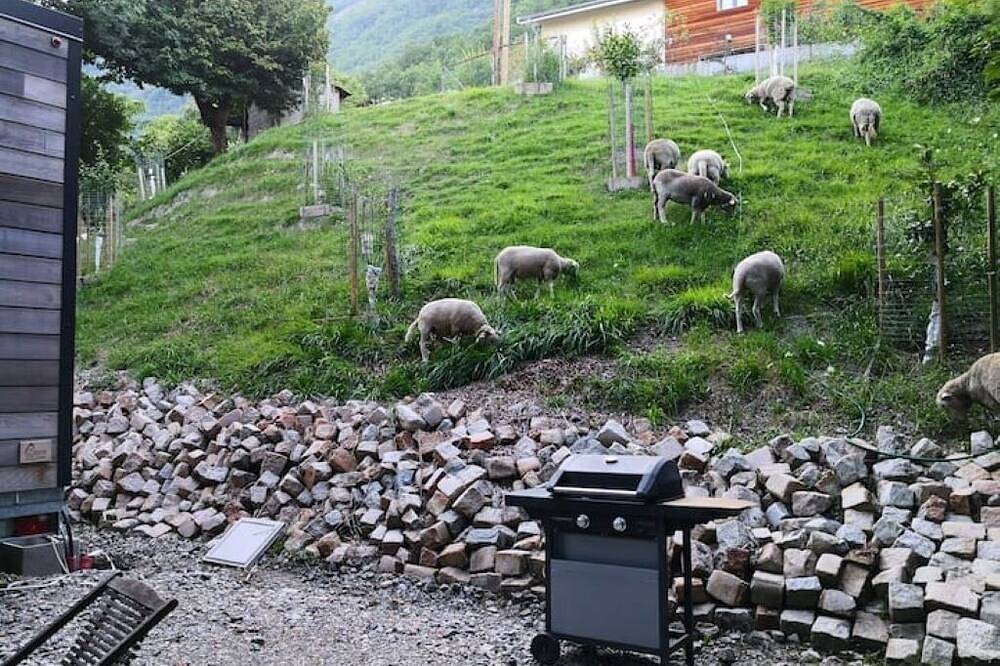 Pierre's Tiny House in La Tronche, Isère