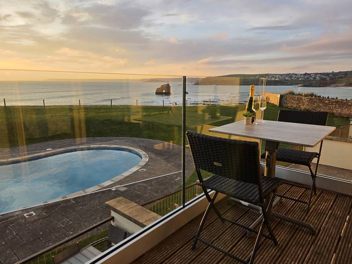 Holiday rental for 6 people, with Balcony and Garden as well as Pool in Hope Cove