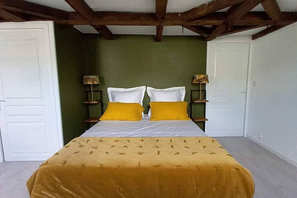 Gîte haut de gamme en Haute Corrèze avec piscine chauffée. in Meymac, Région d'Ussel