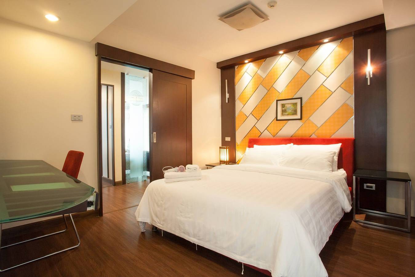 Apartamento vacacional entero, Se permite el alquiler a corto plazo - Apartamento con servicio 7D Downtown Bkk in Watthana District, Bangkok