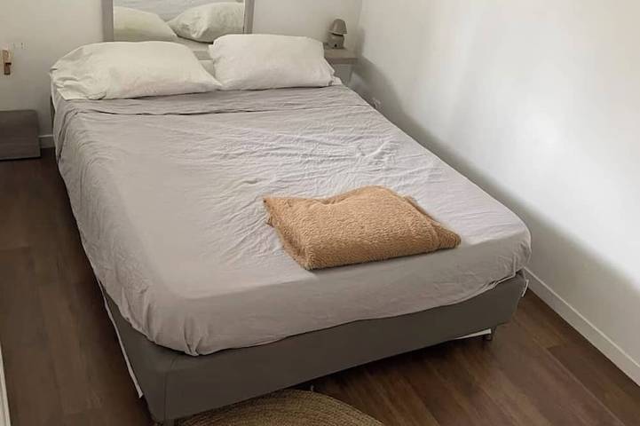 Ganze Wohnung, Studio 15min from Paris in Rosny-sous-Bois, Seine-Saint-Denis