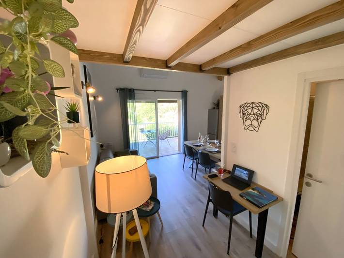Gîte pour 4 personnes, avec terrasse et piscine à Lecci - 2