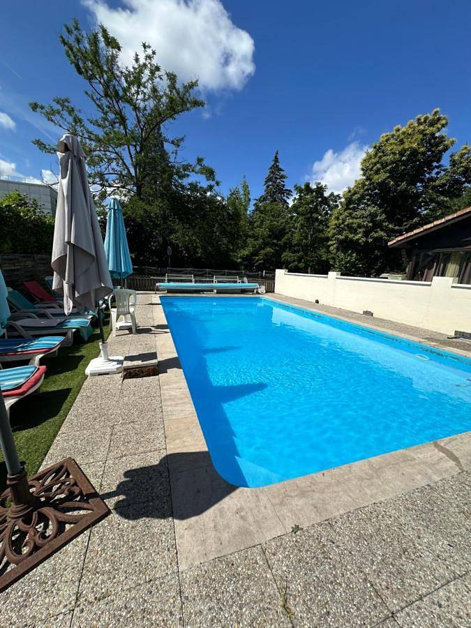 Location de vacances pour 2 personnes, avec jardin ainsi que piscine et terrasse, animaux acceptés à Langon - 3