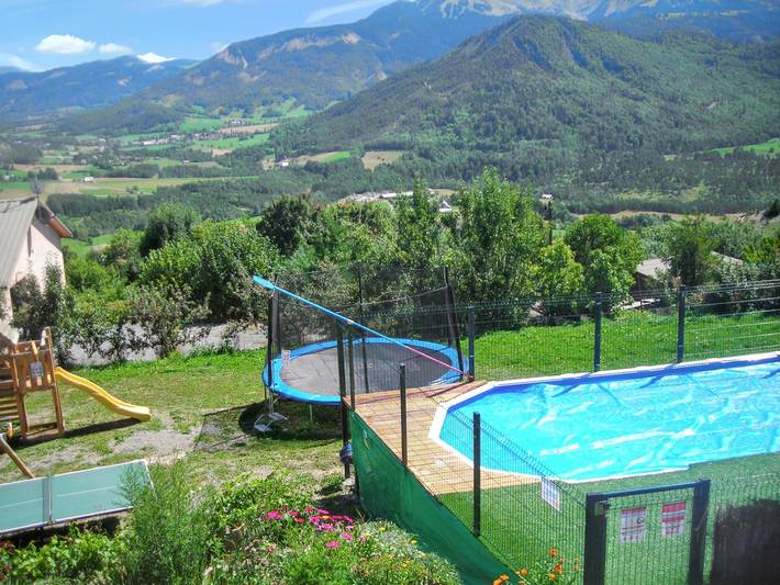 Appartement de vacances pour 6 personnes, avec terrasse et piscine