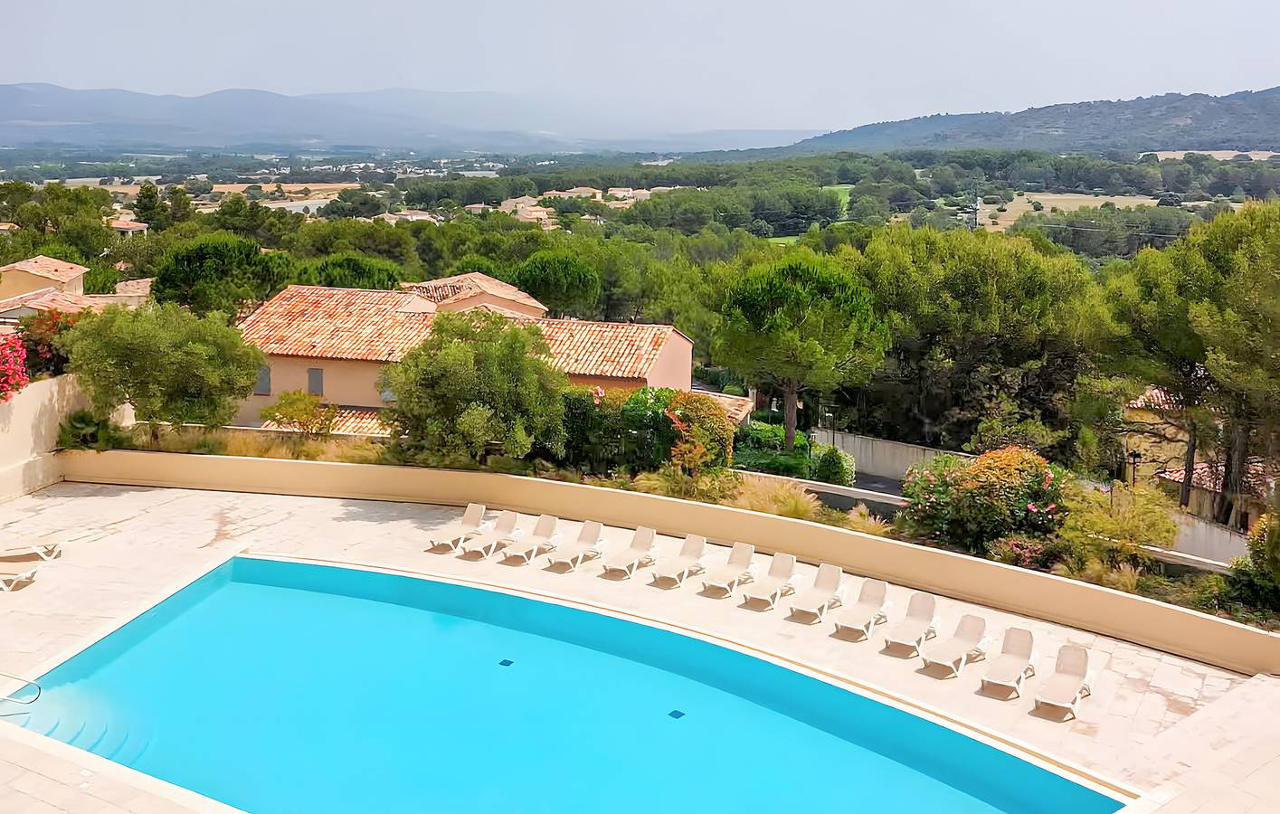 Mazet sur le golf, tout confort pour 6 pers in Mallemort, Région d'Arles