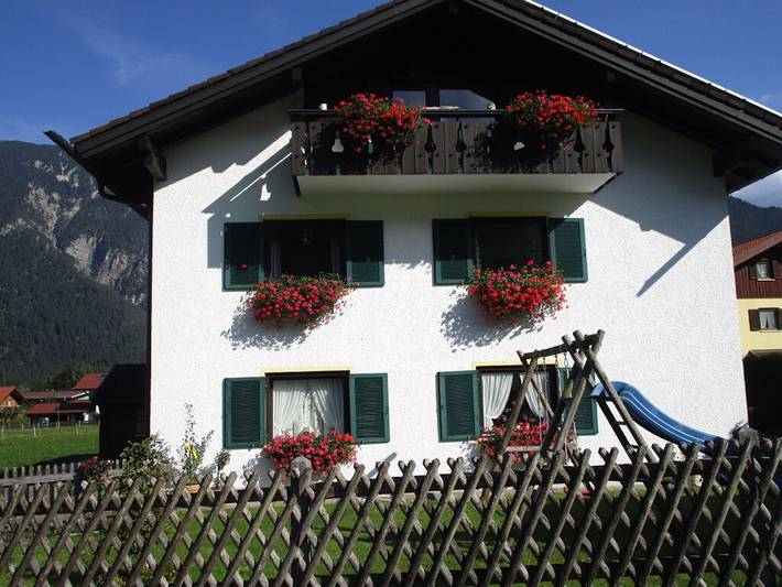 Ferienwohnung mit 2 Schlafzimmer in Farchant, Bayerische Alpen