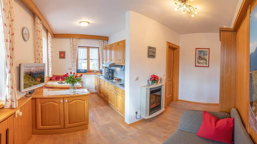 Ferienwohnung für 2 Personen, mit Balkon und Terrasse sowie Ausblick in Krün - 4