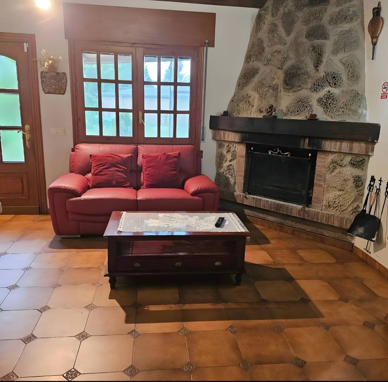 Casa Rural Oliver Bardenas in Valtierra, Provincia de Navarra