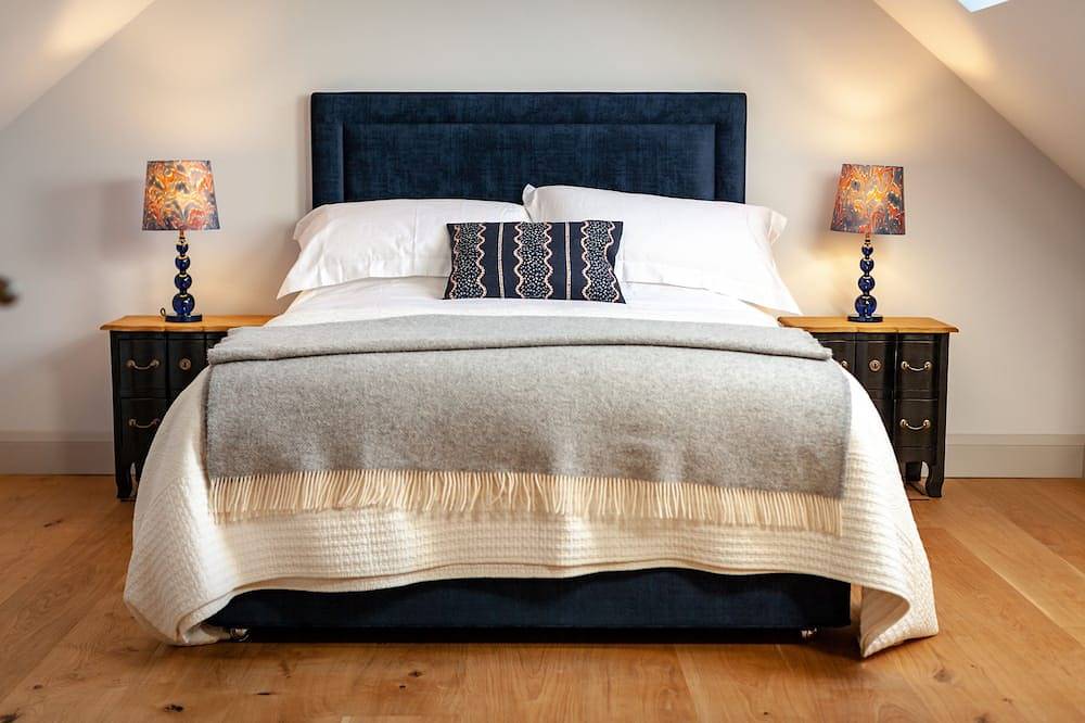 The Studio - A Unique and Luxurious Country Barn Conversion in Castle Bytham, Lincolnshire