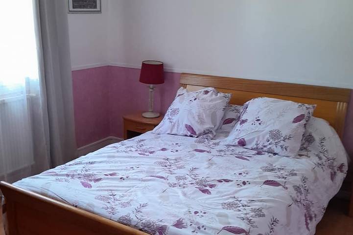 Location de vacances pour 8 personnes, avec jardin et balcon à Montazels - 2