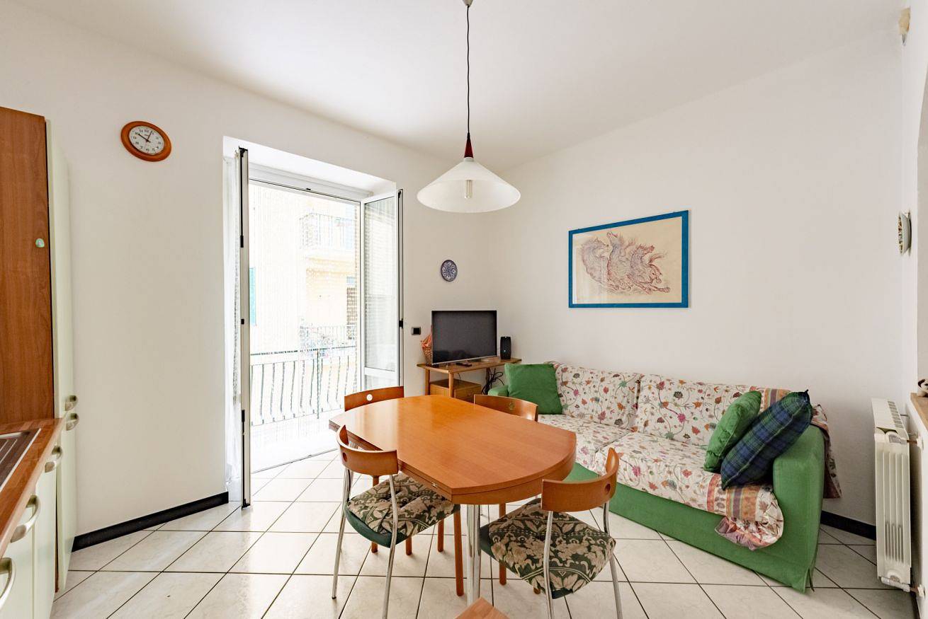 Ganze Wohnung, Ferienwohnung für 5 Personen mit Balkon/Terrasse in Chiavari, Riviera di Levante