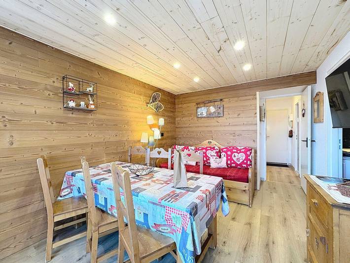 Apartamento entero, Apartamento renovado 2 piezas - 7 pers - Al pie de pistas in Le Corbier, Villarembert