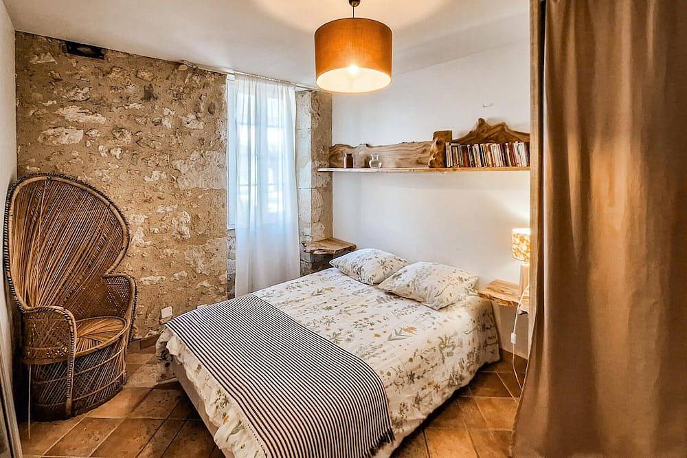 Jolie maison avec piscine in Castet-Arrouy, Gers