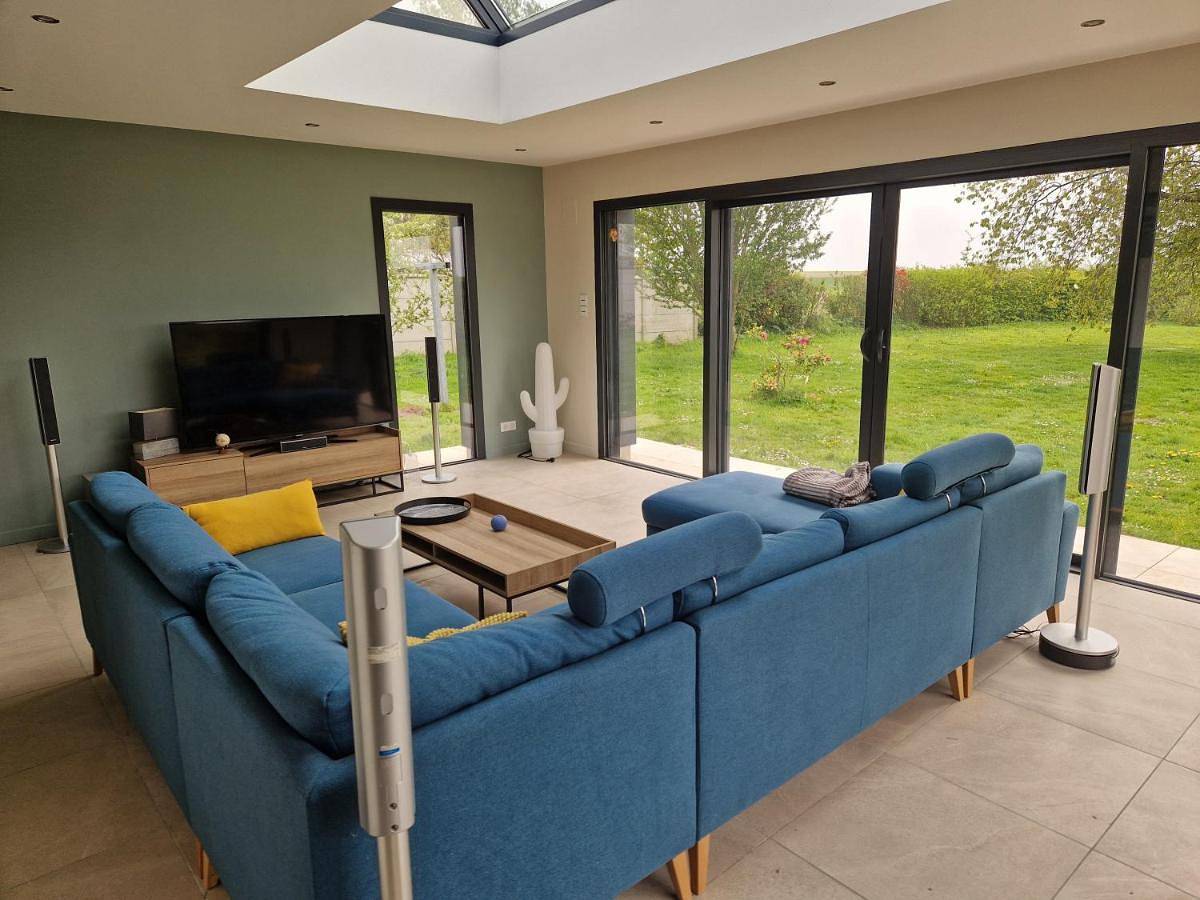 Three-Bedroom House in Tourville-les-Ifs, Région du Havre