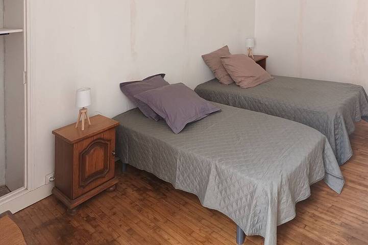 Location de vacances pour 12 personnes, avec jardin à Ruffec - 4