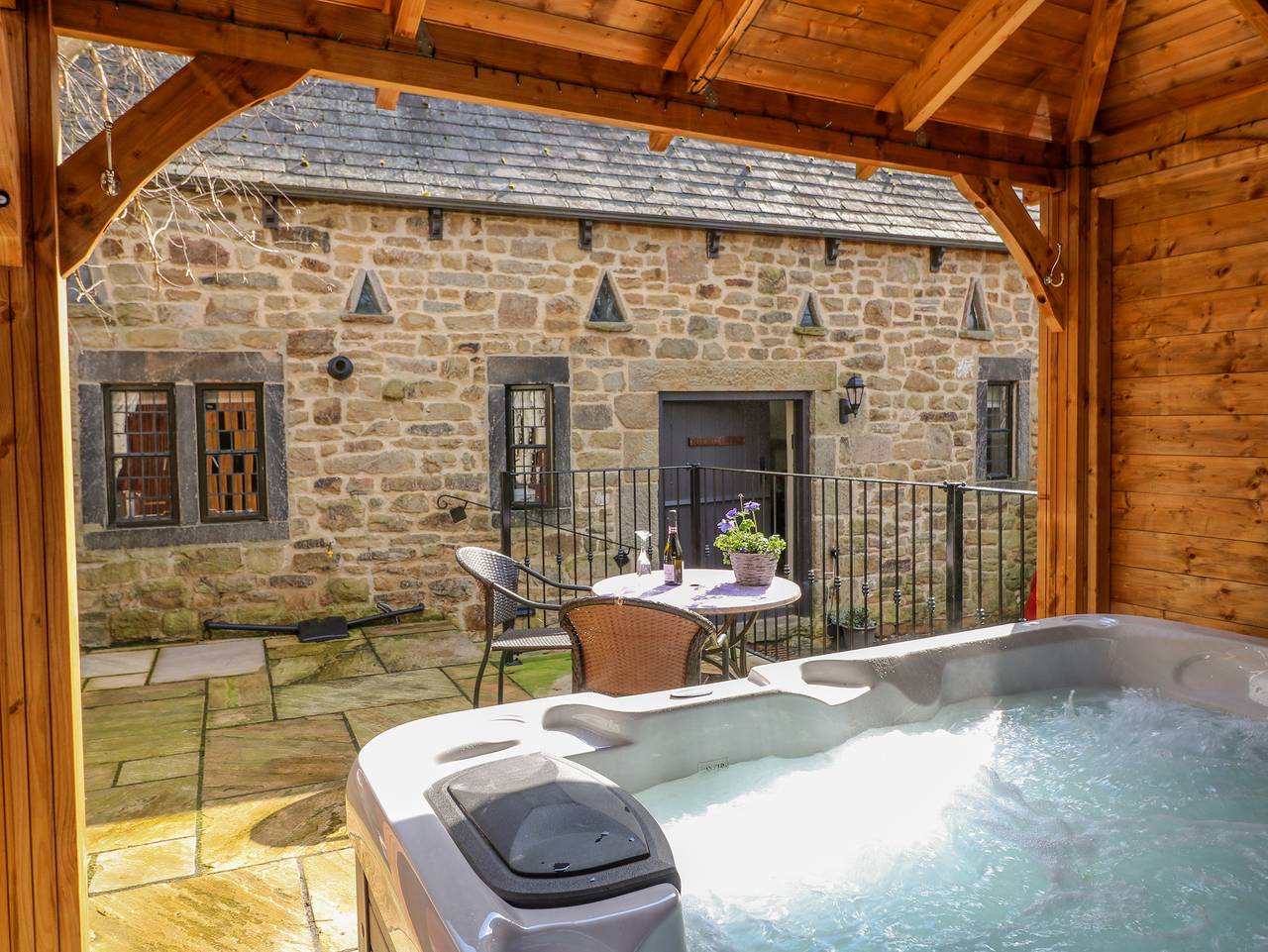 Bluebell Cottage in South Wingfield, Derbyshire