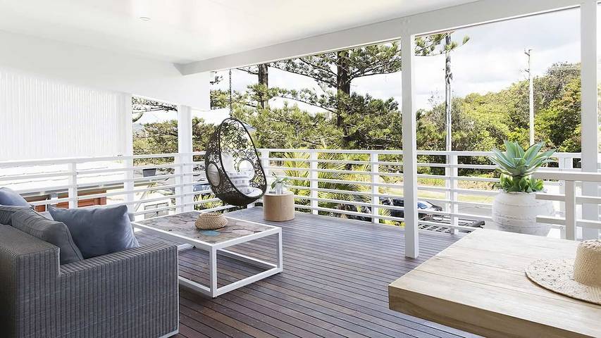 Holiday home for 8 people, with terrace in Byron Bay