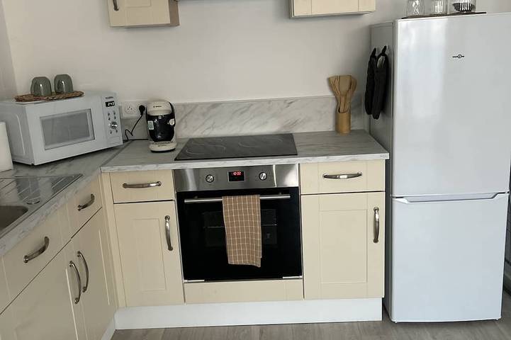 Ganze Wohnung, Cosy apartment with balcony near Paris in Le Blanc-Mesnil, Seine-Saint-Denis