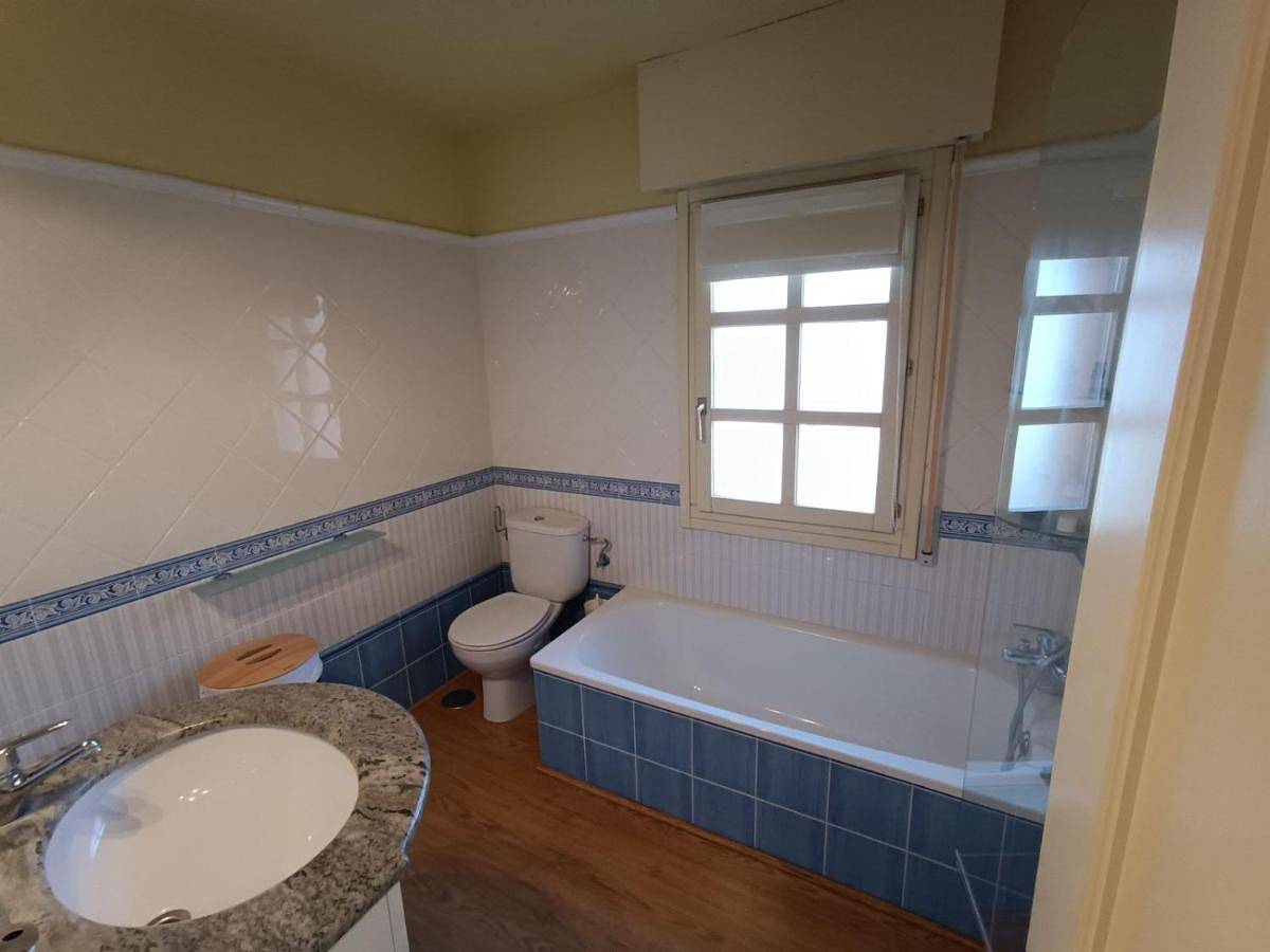 Four-Bedroom House in Playa de Santa Marina (Ribadesella), Ribadesella