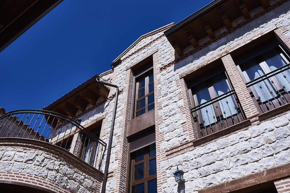 New luxury rural house, in the center of Castilla in Villabrágima, Valladolid Provinz