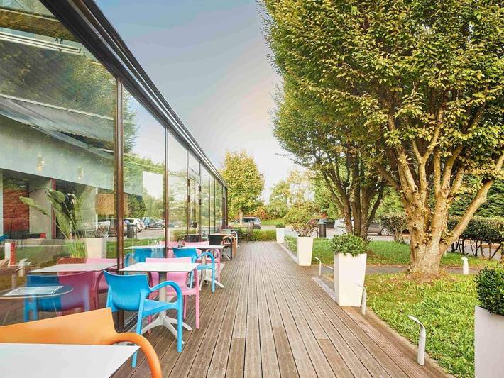 Hôtel pour 3 personnes, avec Terrasse et Jardin à Émerainville - 3