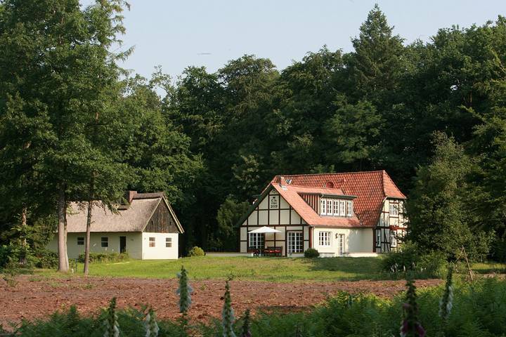 Ferienwohnung für 2 Personen, mit Terrasse in Lüneburg und Umgebung - 2