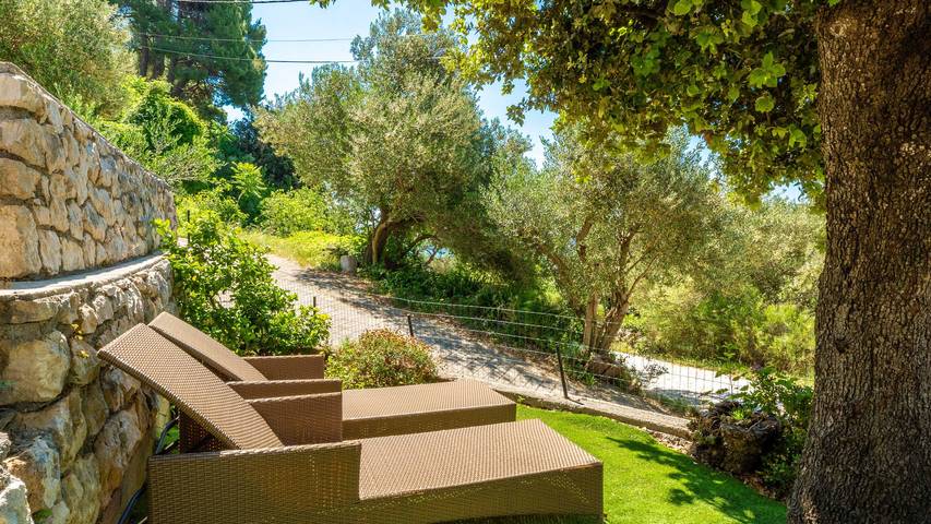 Villa pour 4 personnes, avec jardin et terrasse dans Rab - 4