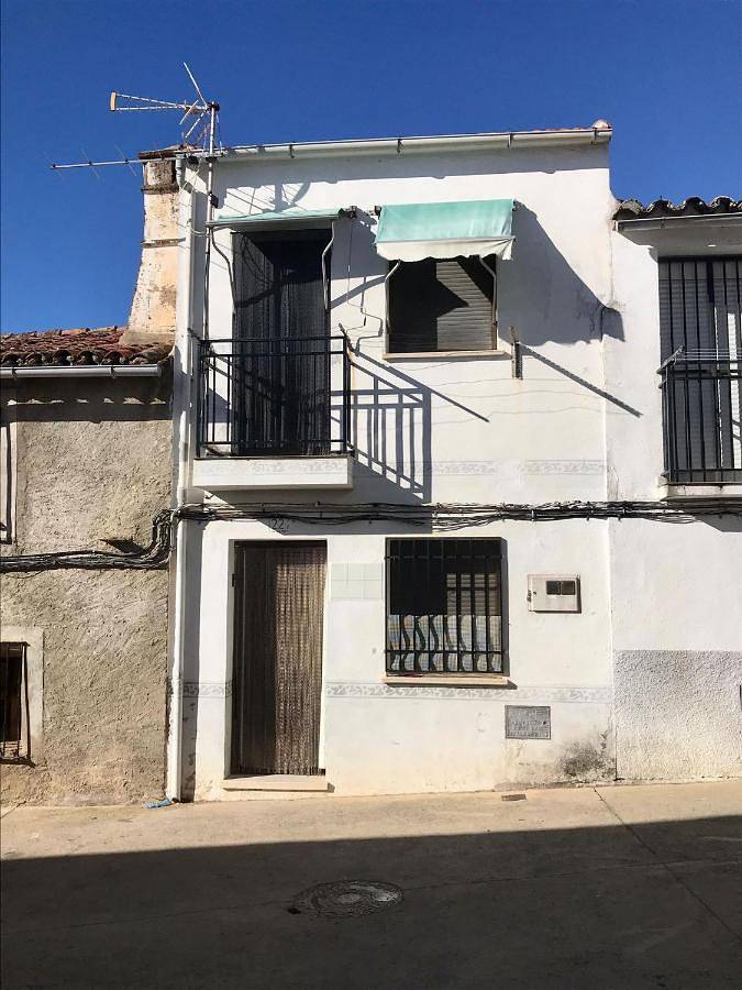 Gîte pour 6 personnes, avec vue dans Casas de Millán