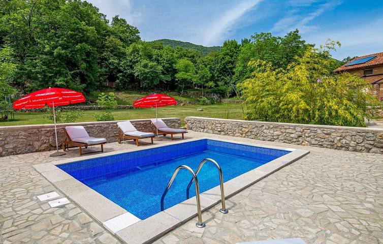 Villa pour 10 personnes, avec terrasse et jardin dans Grad Opatija - 4