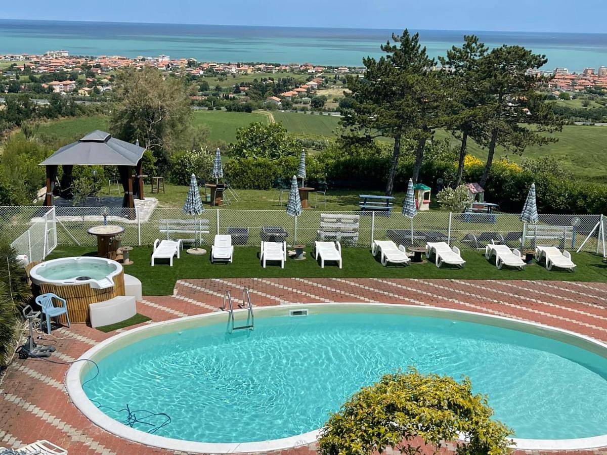 B&B Villa Alma in San Costanzo, Valle del Metauro