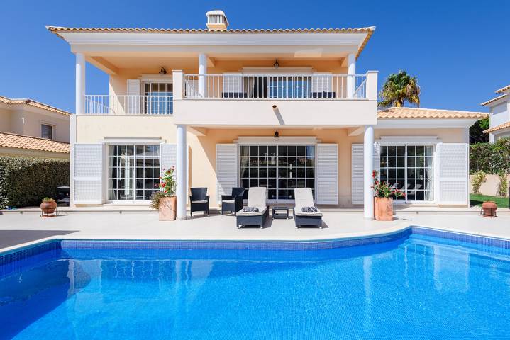 Villa pour 7 personnes, avec balcon et jardin, adapté aux familles dans Quinta do Lago - 4