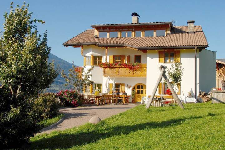 Ferienwohnung für 4 Personen, mit Garten und Ausblick, mit Haustier - 1