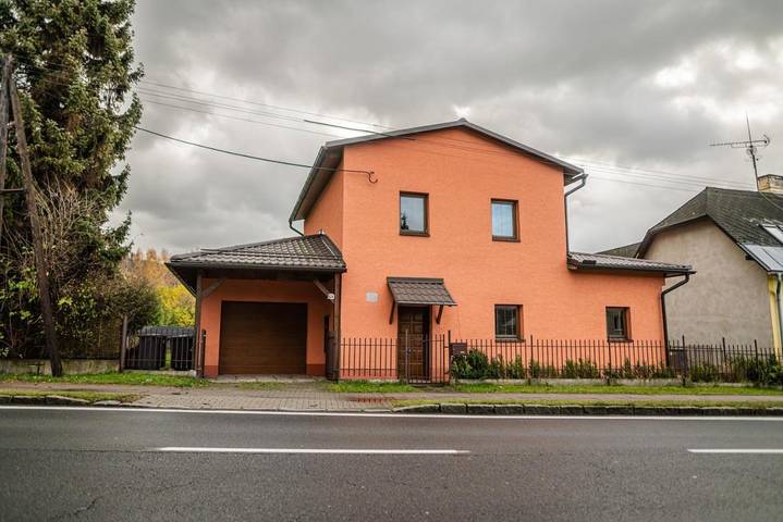 Chalet para 10 personas, con jardín y terraza - 1