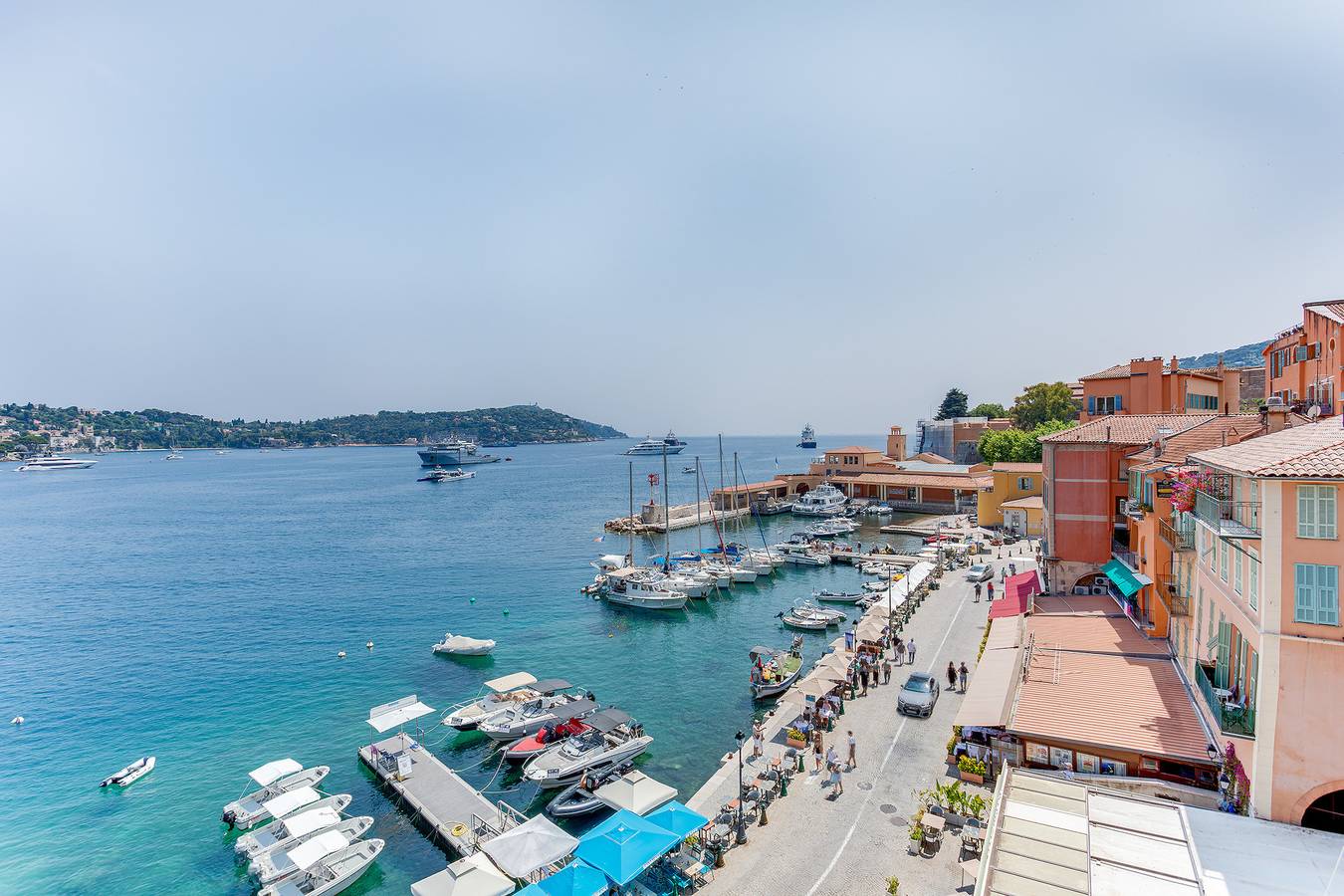 Appartement entier, Eden View by Riviera Holiday Homes in Villefranche-sur-Mer, Côte méditerranéenne (France)