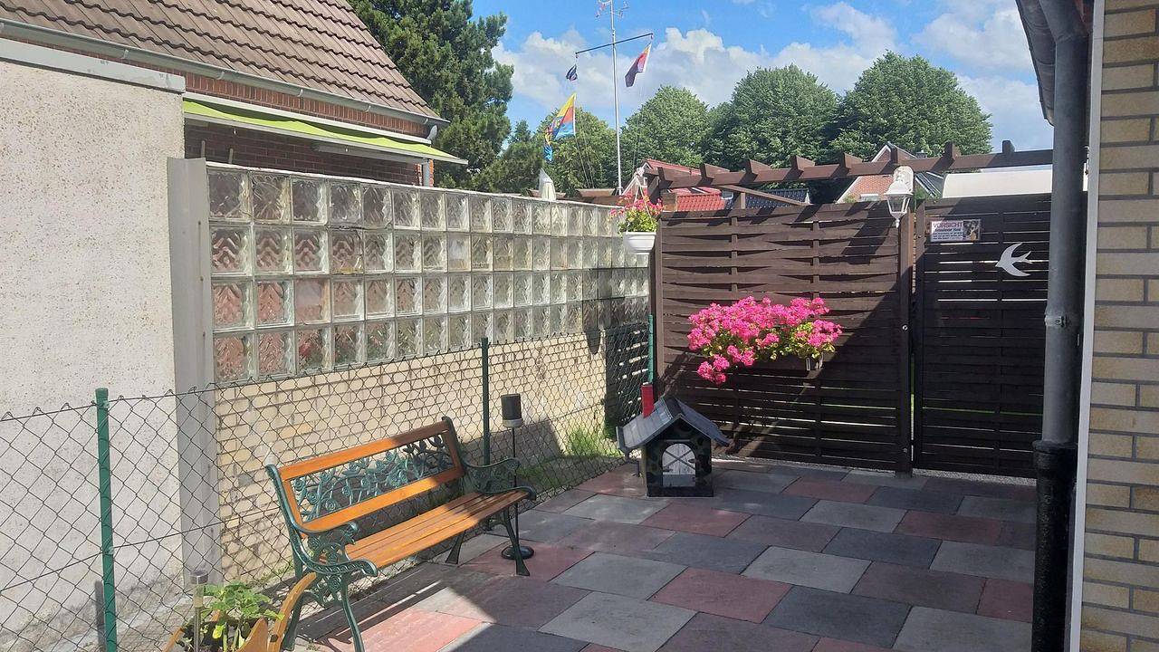 Ganze Ferienwohnung, Ferienwohnung für 4 Personen (50 m²) in Emden in Emden, Ostfriesland