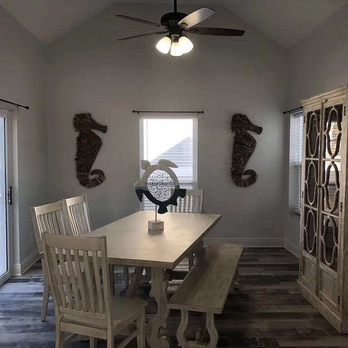 Vacation rental for 10 people, with pool and balcony in St. George Island