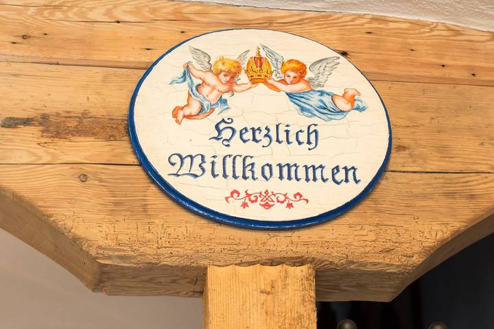 Pension Etzerschlössl - single room no.2, with shower and toilet on the floor, balcony in Berchtesgaden, Berchtesgarden Alps